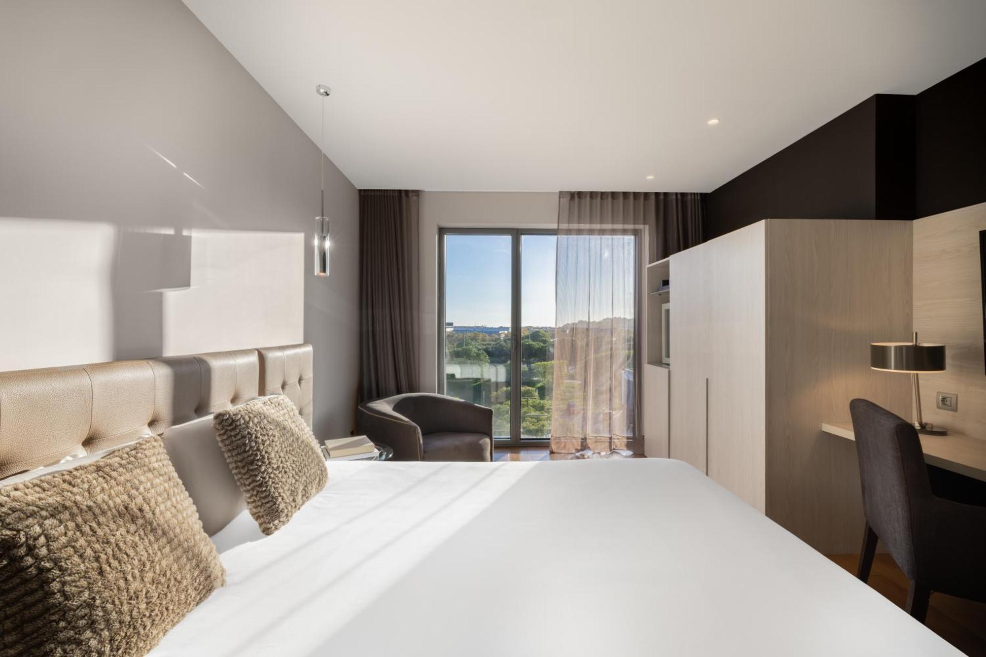 Double or Twin Room,1765153253:JPEG